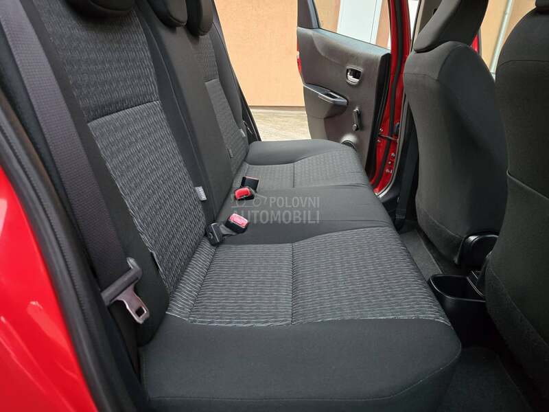 Toyota Yaris 1.0 VVT-I 62.000 hk
