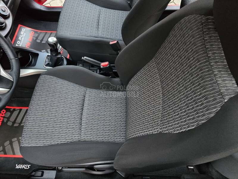 Toyota Yaris 1.0 VVT-I 62.000 hk