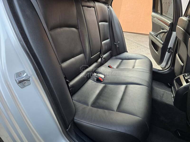 BMW 520 D FUL T0P STANjE