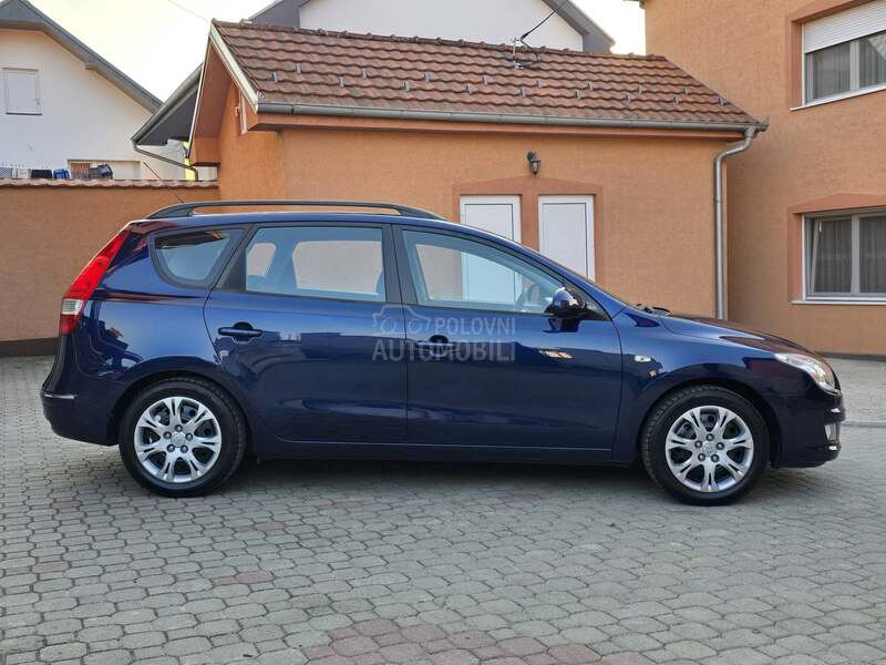 Hyundai i30 1.6 CRDI 16V N0V N0V