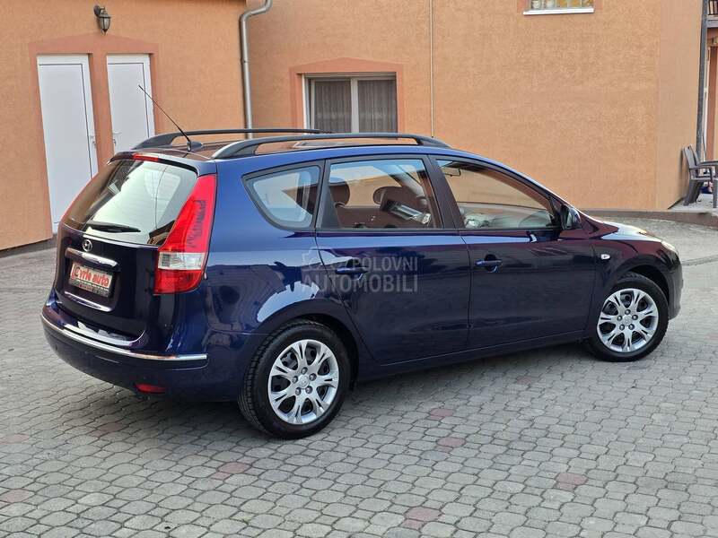Hyundai i30 1.6 CRDI 16V N0V N0V