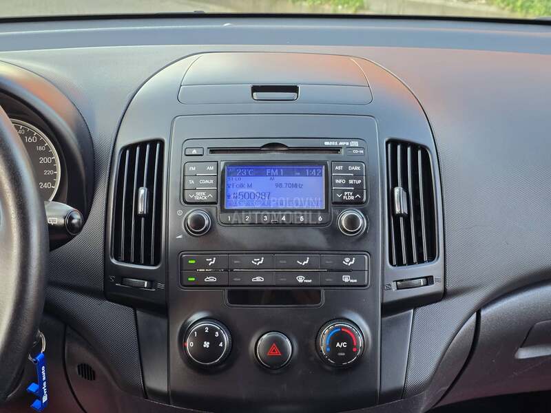 Hyundai i30 1.6 CRDI 16V N0V N0V