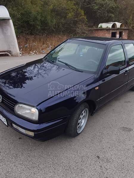 Volkswagen Golf 3 1