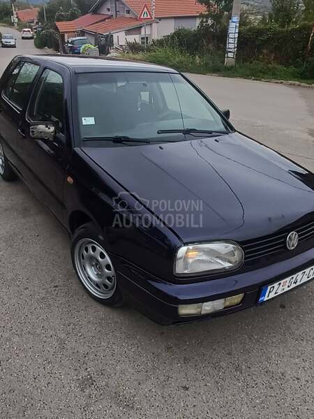 Volkswagen Golf 3 1