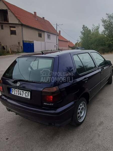 Volkswagen Golf 3 1
