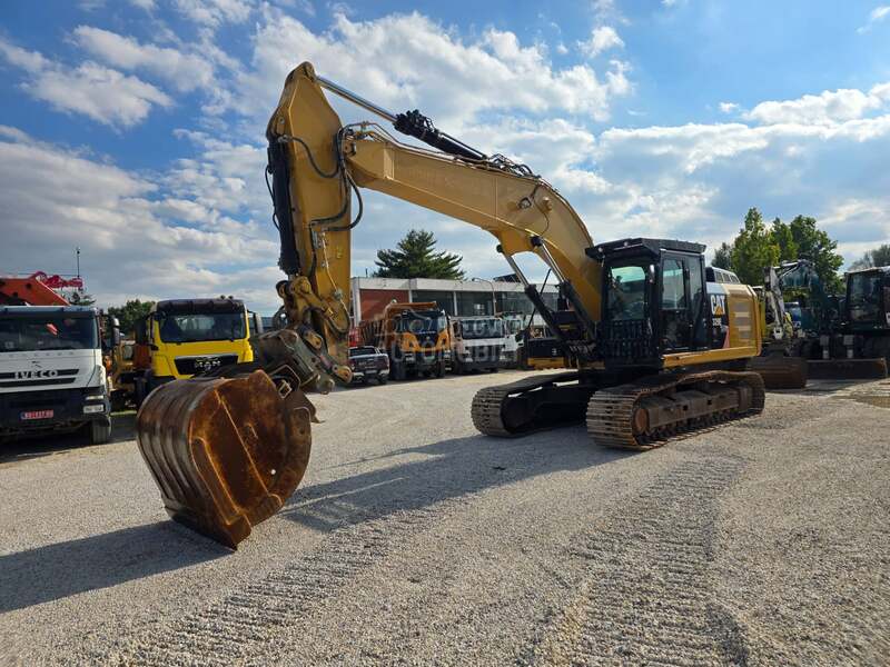 CAT 329E