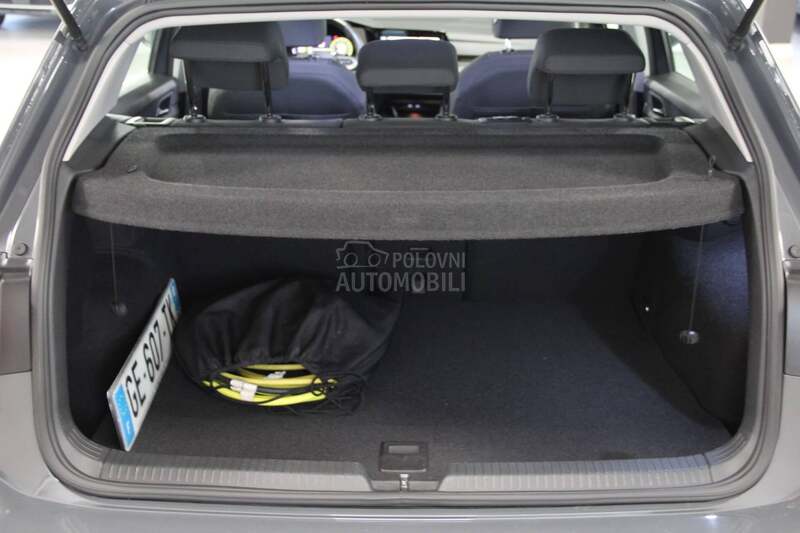 Volkswagen Golf 8 RATA OD/STYLE PLUG