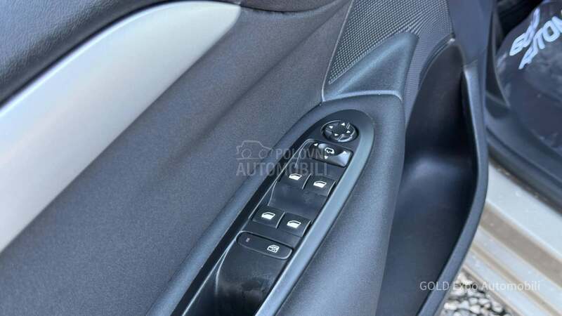 Citroen C4 1.6 HDi ULTRA GOLD