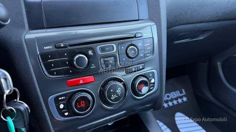 Citroen C4 1.6 HDi ULTRA GOLD