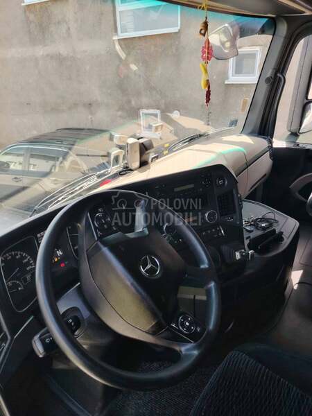 Mercedes Benz Actros 1845