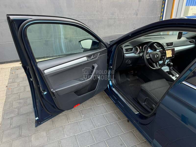 Škoda Superb 2.0 TDI DSG
