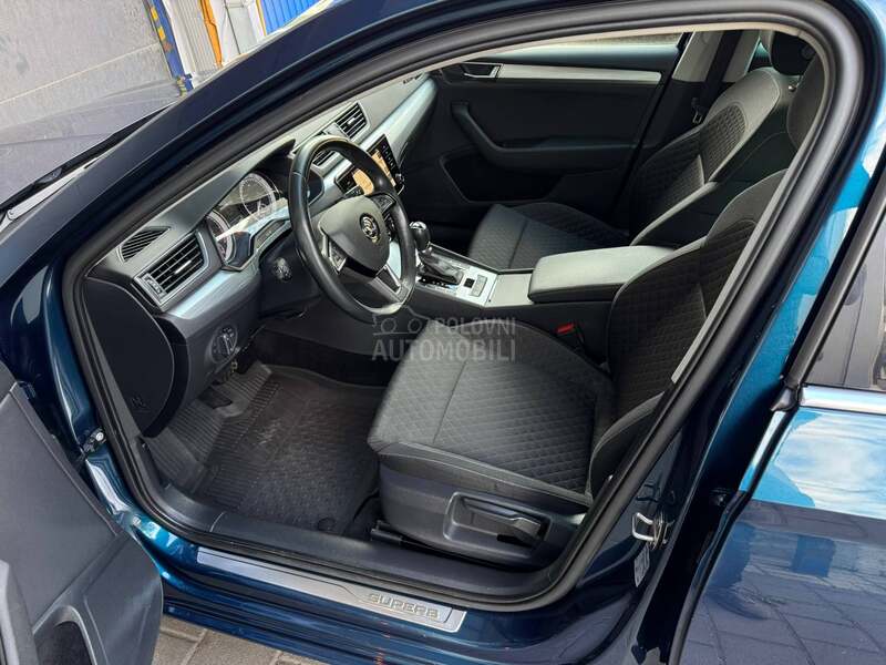 Škoda Superb 2.0 TDI DSG