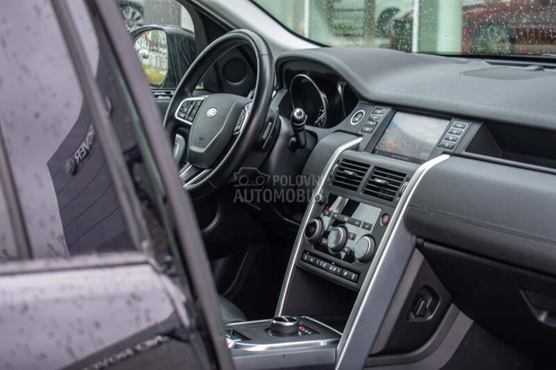 Land Rover Discovery Sport 