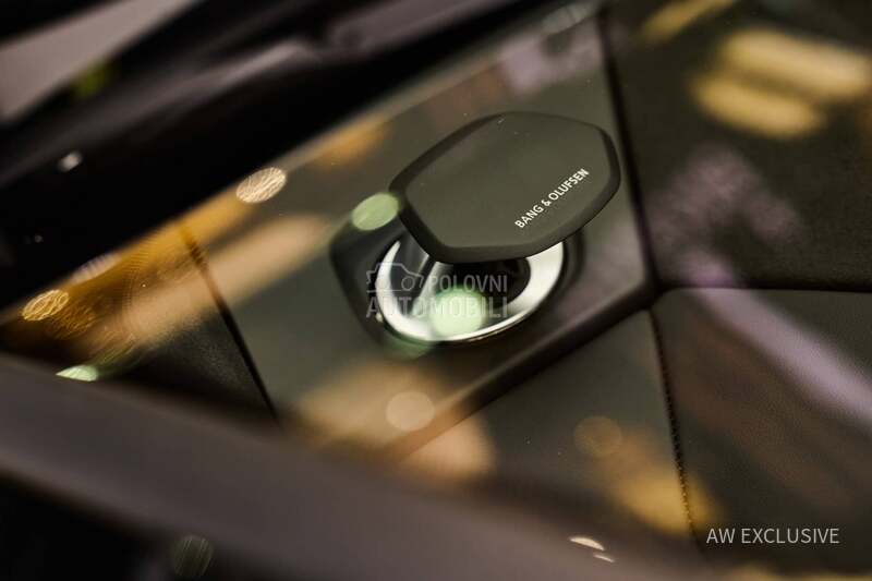 Lamborghini Urus SE V8 Carbon