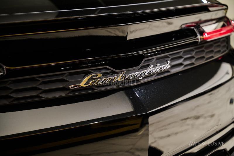 Lamborghini Urus SE V8 Carbon