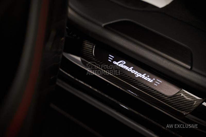 Lamborghini Urus SE V8 Carbon