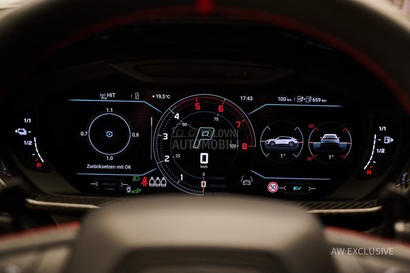 Lamborghini Urus SE V8 Carbon