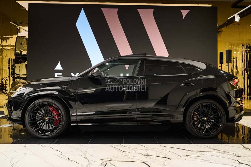 Lamborghini Urus SE V8 Carbon