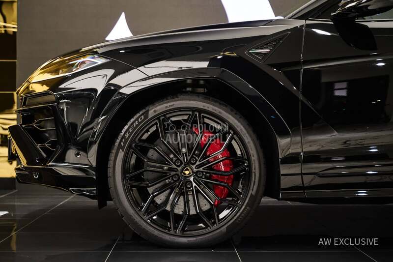 Lamborghini Urus SE V8 Carbon
