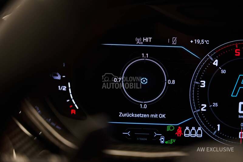 Lamborghini Urus SE V8 Carbon