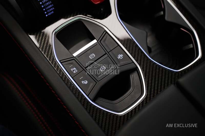 Lamborghini Urus SE V8 Carbon