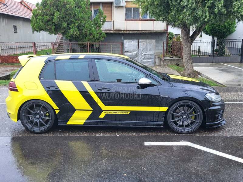 Volkswagen Golf 7 R