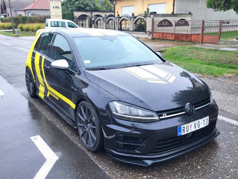 Volkswagen Golf 7 R