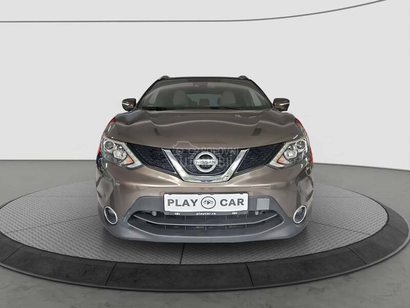 Nissan Qashqai TEKNA/PAN0/AUT0