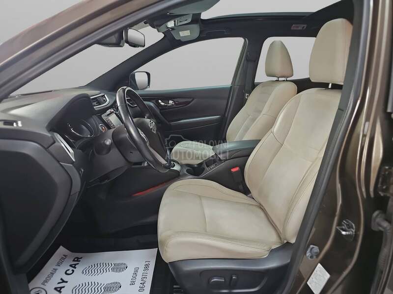 Nissan Qashqai TEKNA/PAN0/AUT0