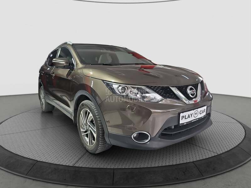 Nissan Qashqai TEKNA/PAN0/AUT0