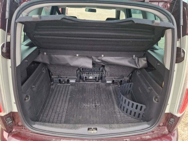 Škoda Roomster 1.6 TDI Fresh