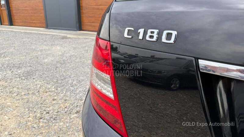 Mercedes Benz C 180 2.1 CDi ELEGANCE