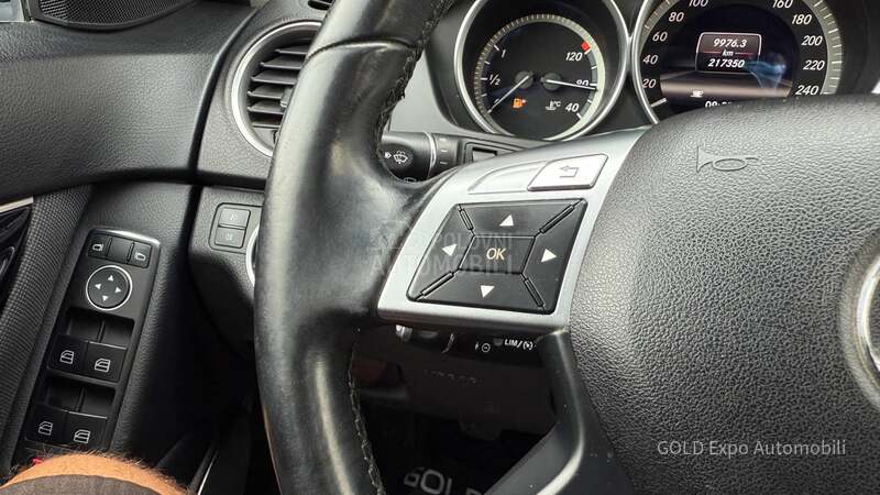 Mercedes Benz C 180 2.1 CDi ELEGANCE