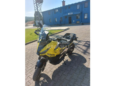 Honda XADV 750
