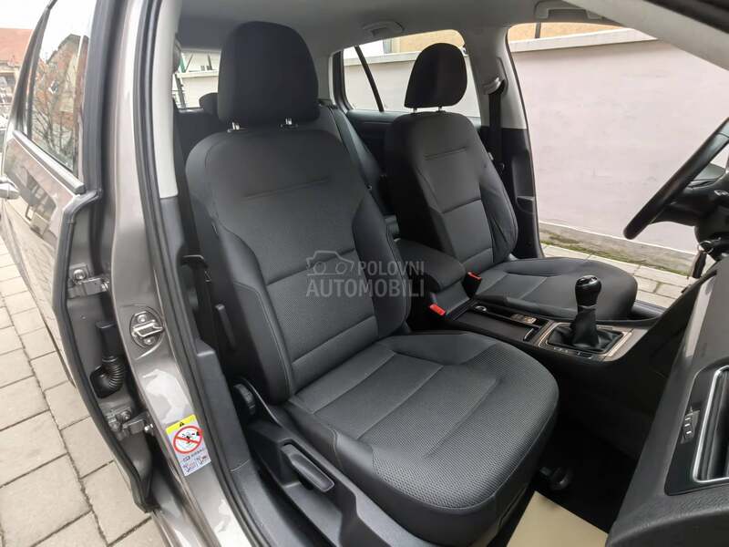 Volkswagen Golf 7 1.2 tsi bluemotion