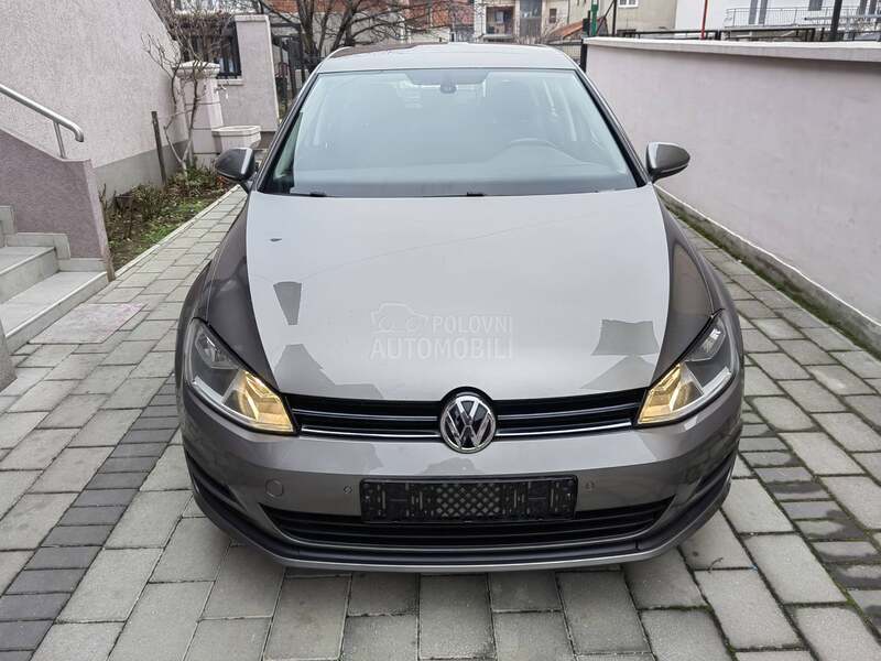 Volkswagen Golf 7 1.2 tsi bluemotion