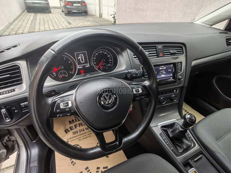 Volkswagen Golf 7 1.2 tsi bluemotion