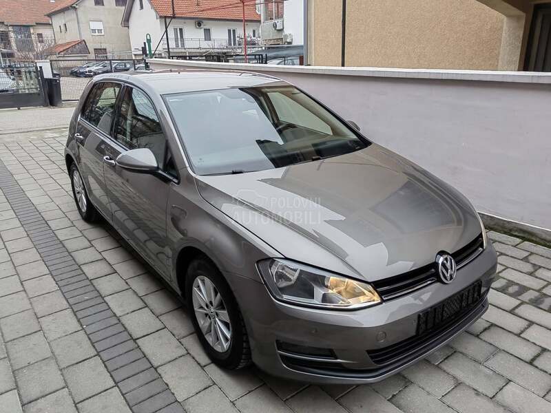 Volkswagen Golf 7 1.2 tsi bluemotion