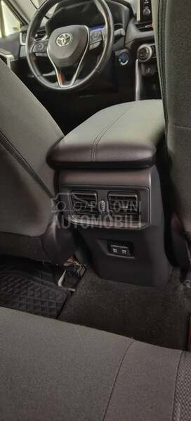 Toyota RAV 4 2.5AWDi