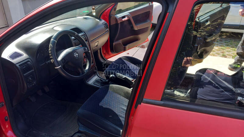 Opel Astra G 