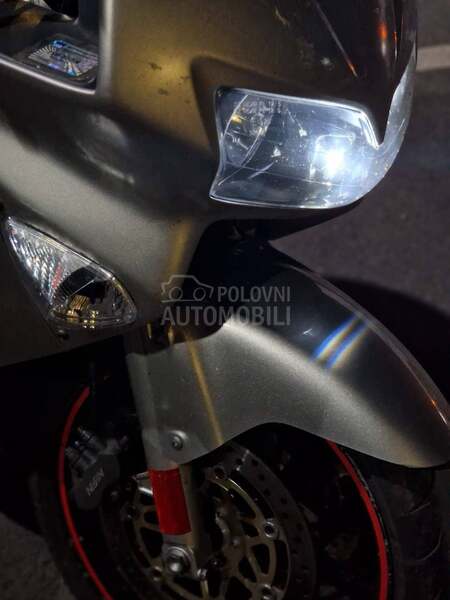 Honda VFR 800 FI  A2