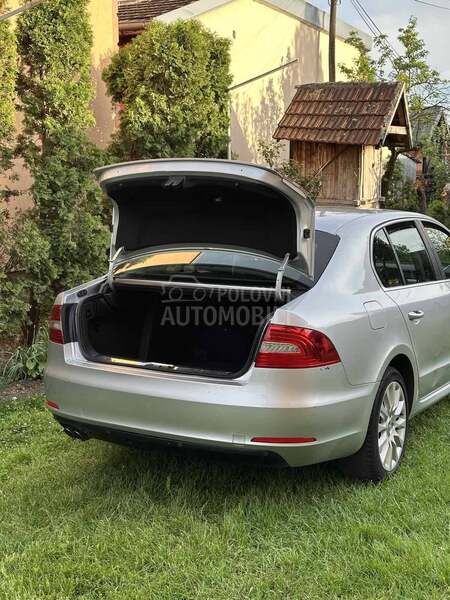 Škoda Superb Ambition 2.0 TDI