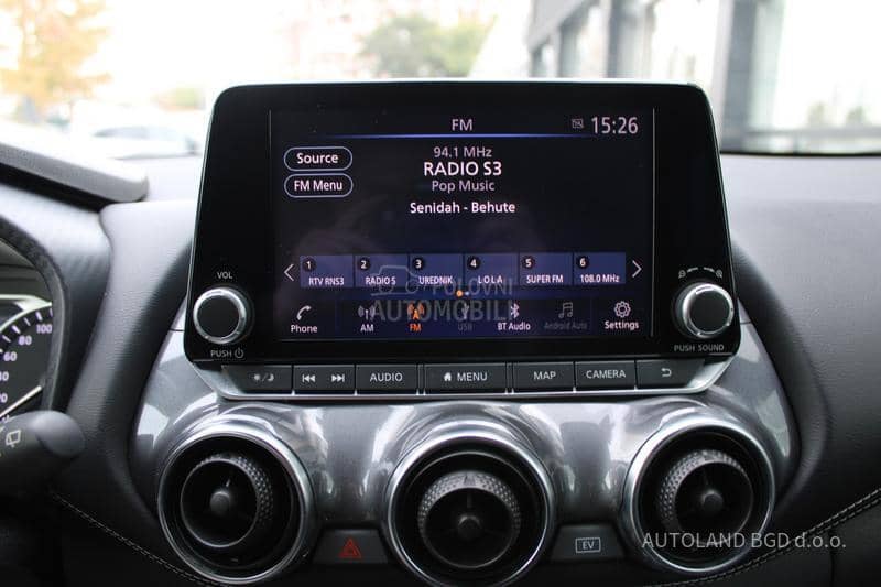 Nissan Juke 1.6 Hybrid DCT