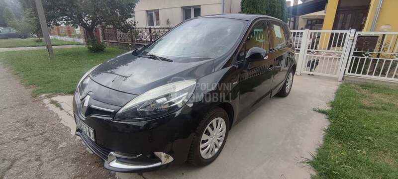 Renault Scenic 1.2