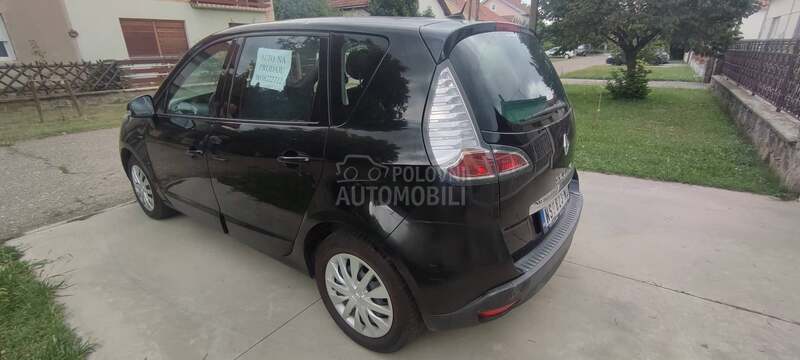 Renault Scenic 1.2
