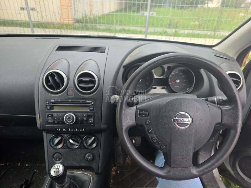 Nissan Qashqai 1.5 dci