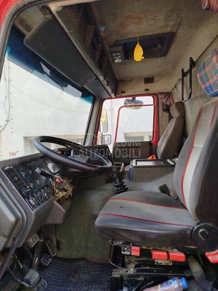 Volvo FL 12 6x4
