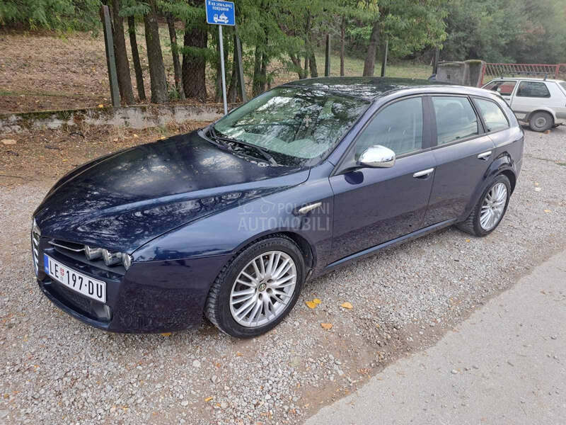 Alfa Romeo 159 