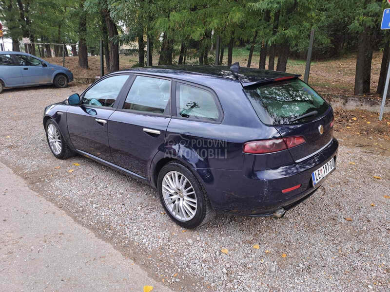 Alfa Romeo 159 