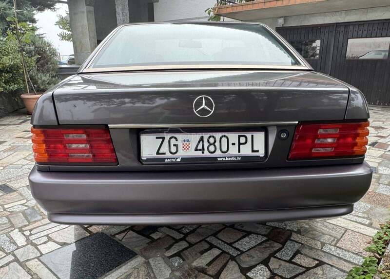 Mercedes Benz SL 300 